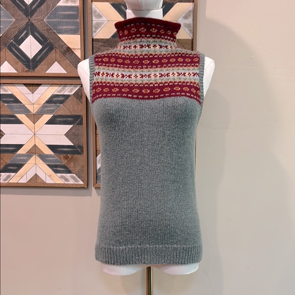 Ralph Lauren Gray Sleeveless Turtleneck Sweater with Burgundy Fair Isle Yoke